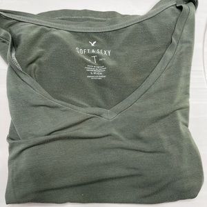 American Eagle top